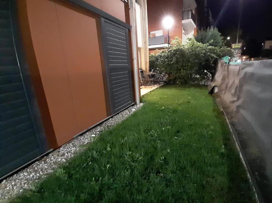 Joli Appartement Avec Jardin Et 2 Parkings Prives Argenteuil Eksteriør billede